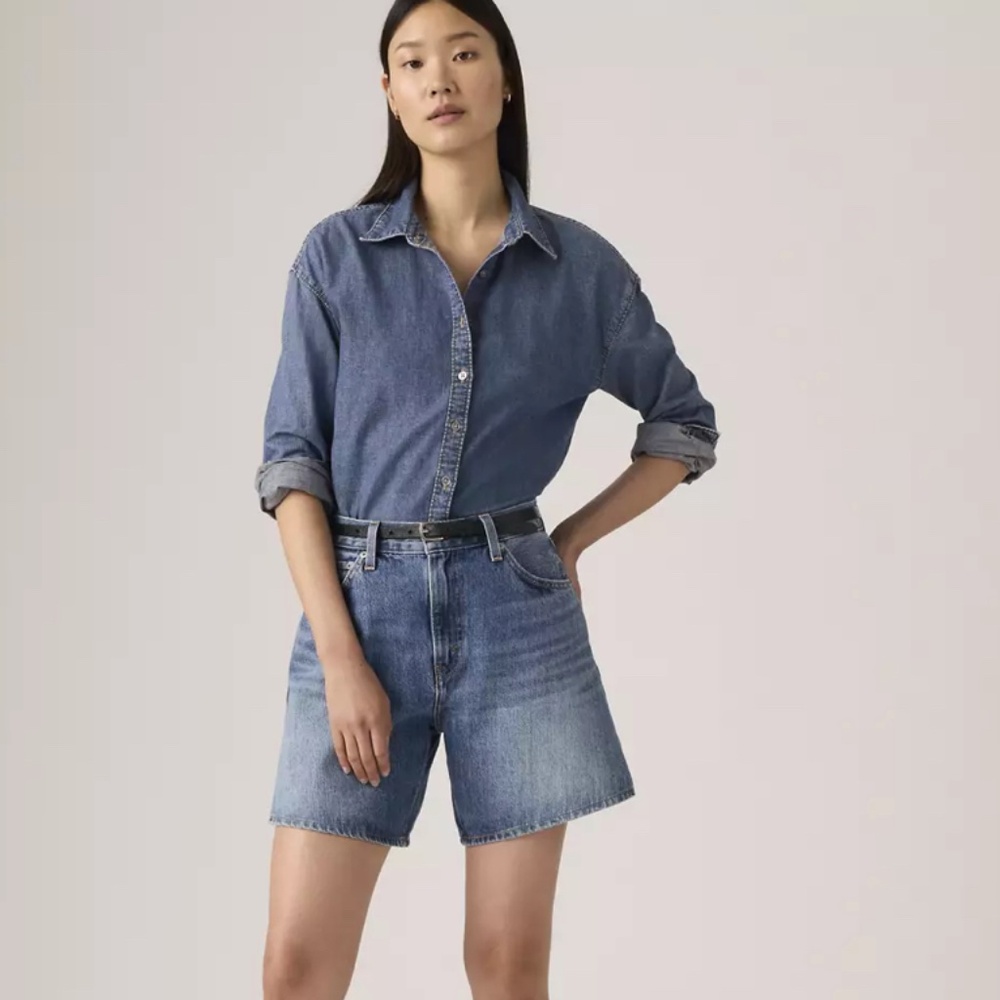 Levi’s High Rise Baggy Shorts